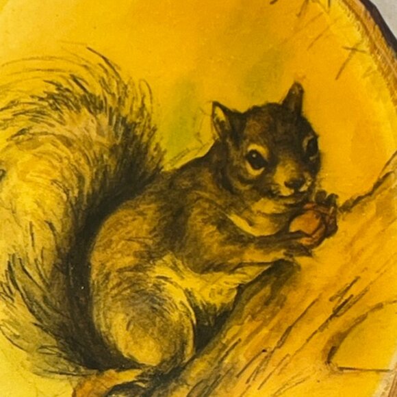 VTG Decoupage Squirrel Acorn on Log Slice Wood Bark Hanging Wall Decor 2.5"x4" - Picture 2 of 8
